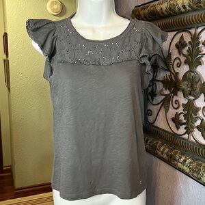 Cutest Hollister Top-Grey Ruffled Cap Sleeve / lace Trim Sz S